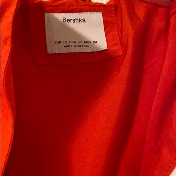 Windbreaker jacket - Picture 3 of 3